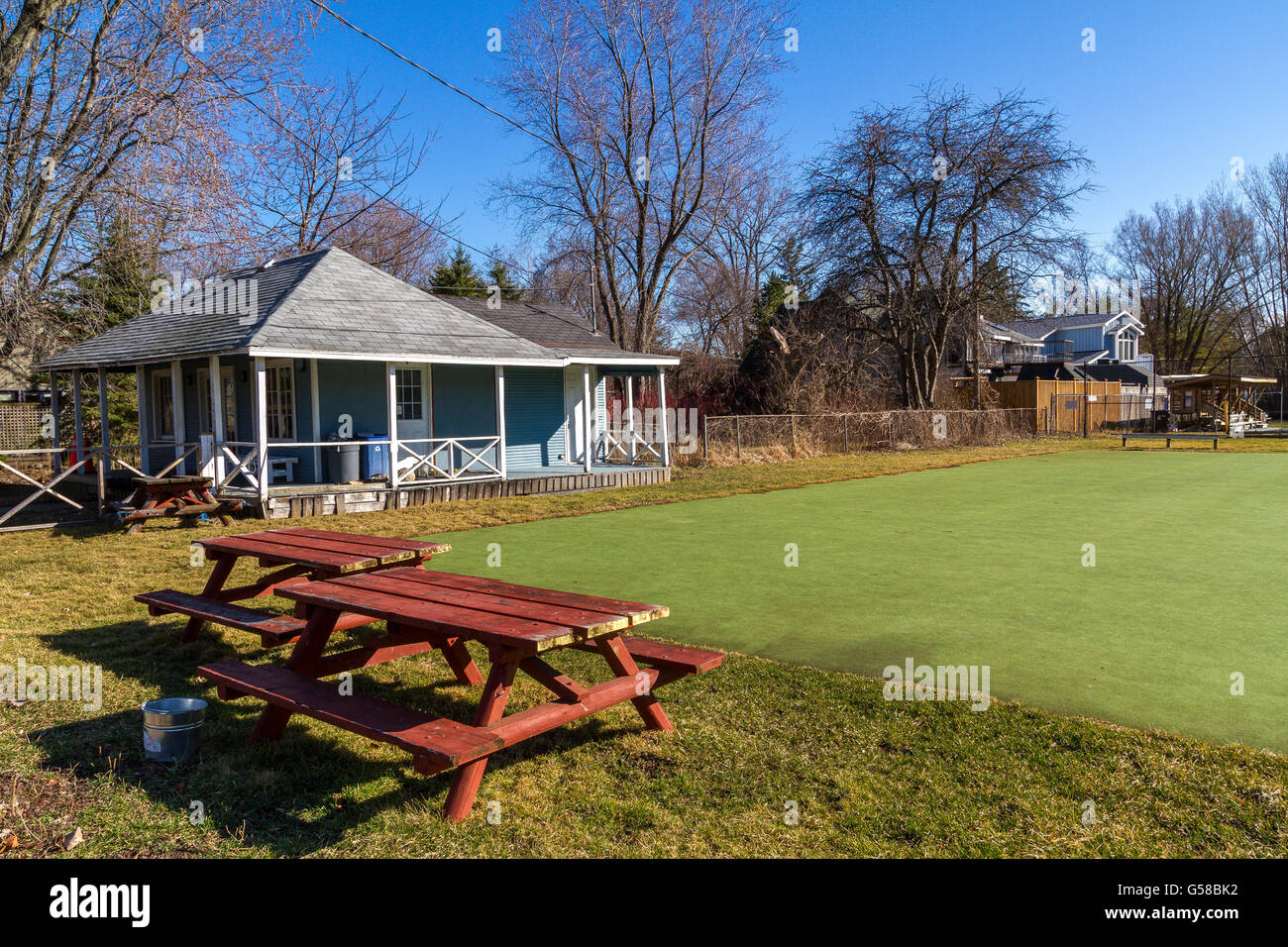 A rustic house on Centre Island, one of a of a small group of Islands just off of the Mainland and the City Of Toronto, Ontario, Canada Stock Photo