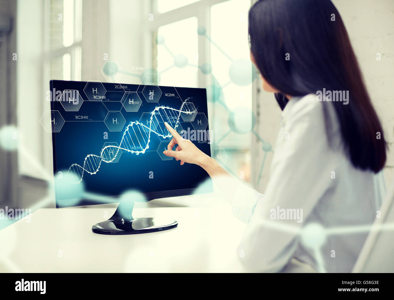 Computer lab dna hi-res stock photography and images - Alamy