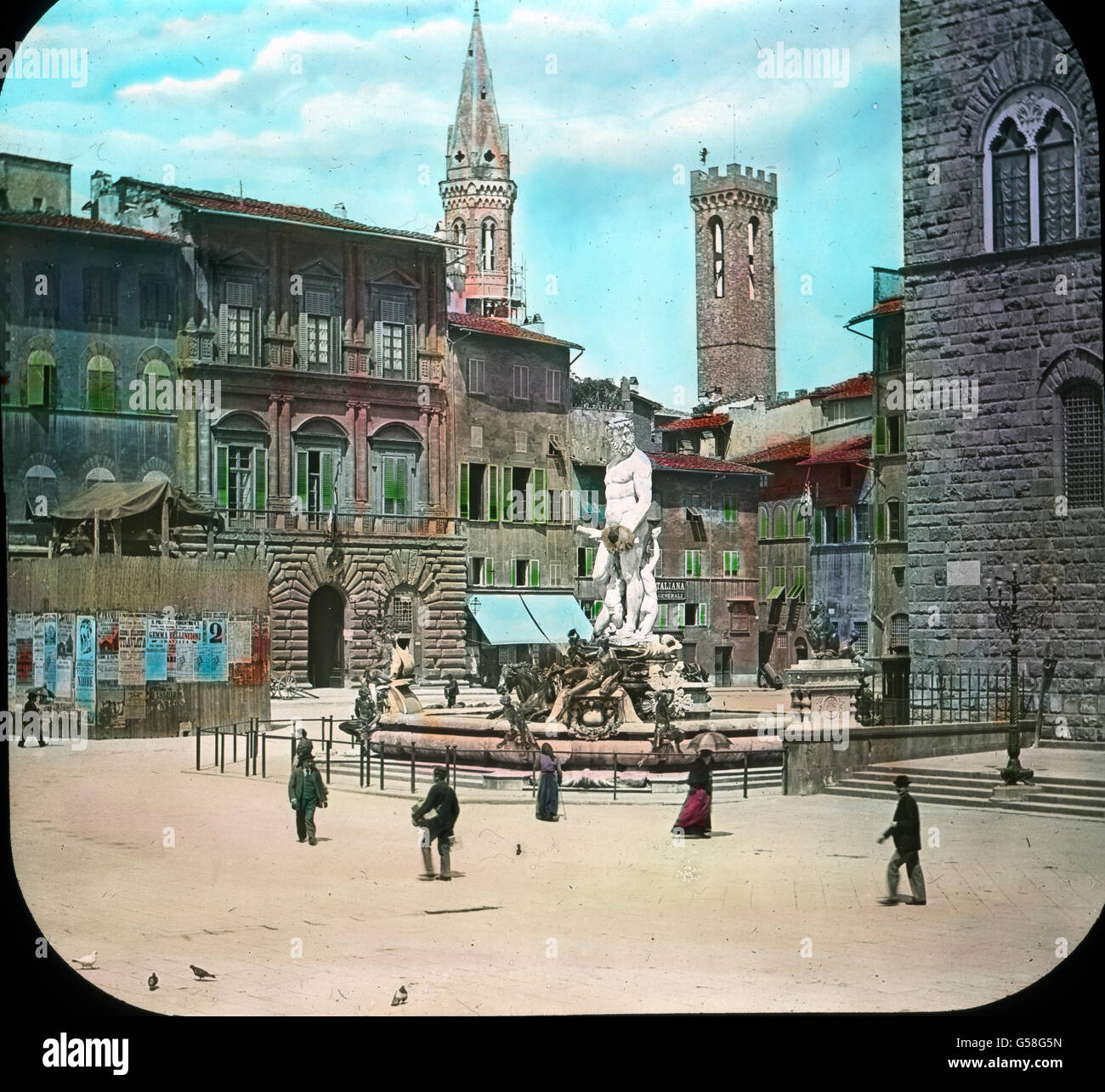 Das Herz von Florenz ist die Piazza della Signoria, das berühmte Forum der Republik, das, wie kaum ein anderer Platz in Italien, noch das Gepräge seiner großen Zeit bewahrt hat. Hier wurden die großen Volksversammlungen abgehalten, hier machten die Empörungen sich Luft, hier wurden Freudenfeste gefeiert, auch Parteikämpfe ausgefochten. Auf diesem Platze wurde am 23.Mai 1498 der schwärmerische Volksprediger, der Dominikaner Savonarola, auf dem Scheiterhaufen verbrannt. Eine Bronzeplatte mit seinem Bilde zeigt vor dem Neptunsbrunnen die Stelle, wo der Scheiterhaufen aufloderte. travel, Italy, Fl Stock Photo