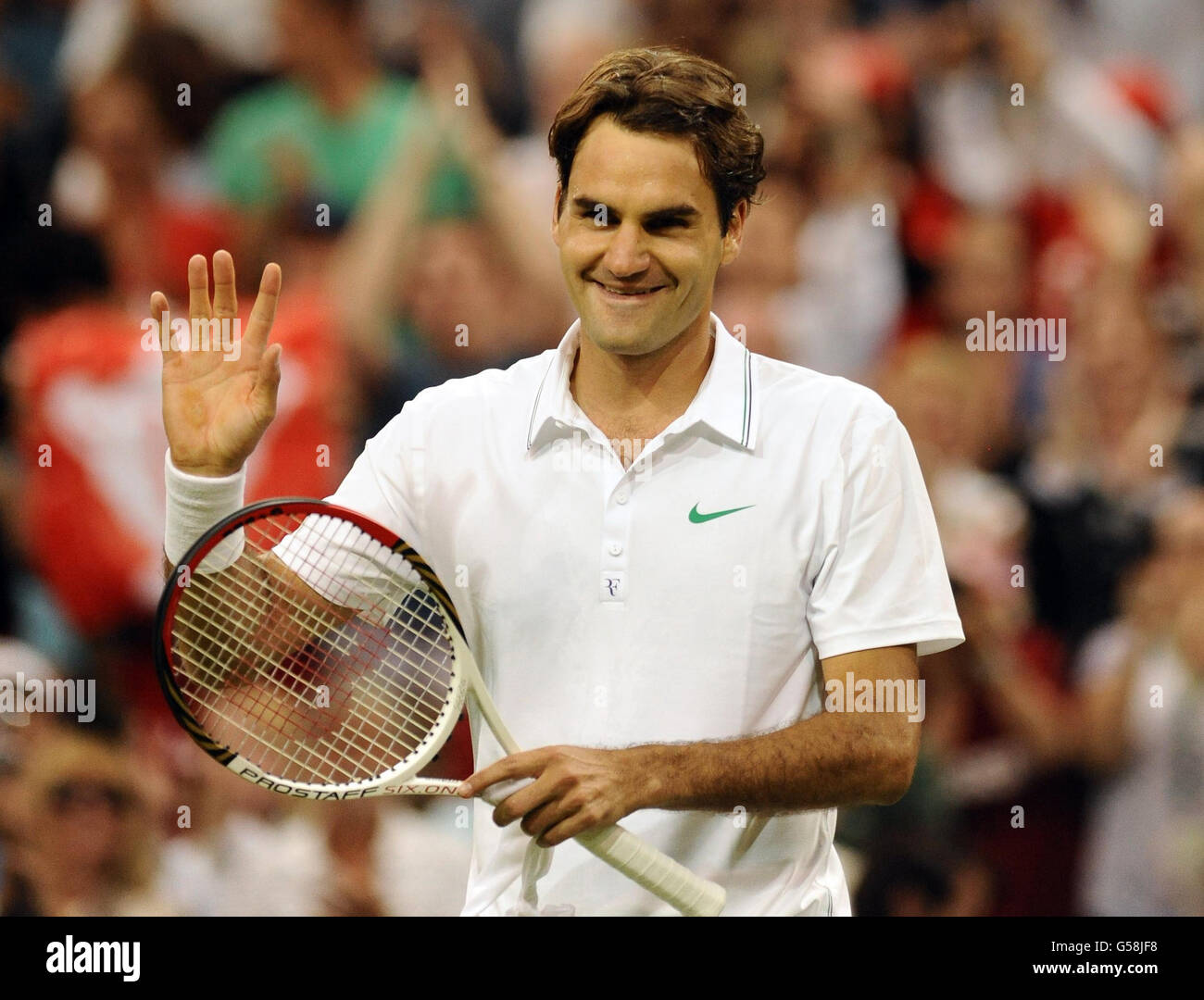 Roger federer wimbledon 2012 hi-res stock photography and images - Alamy