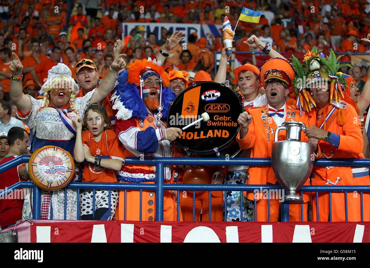 Netherlands fans outside stadium hi-res stock photography and images ...