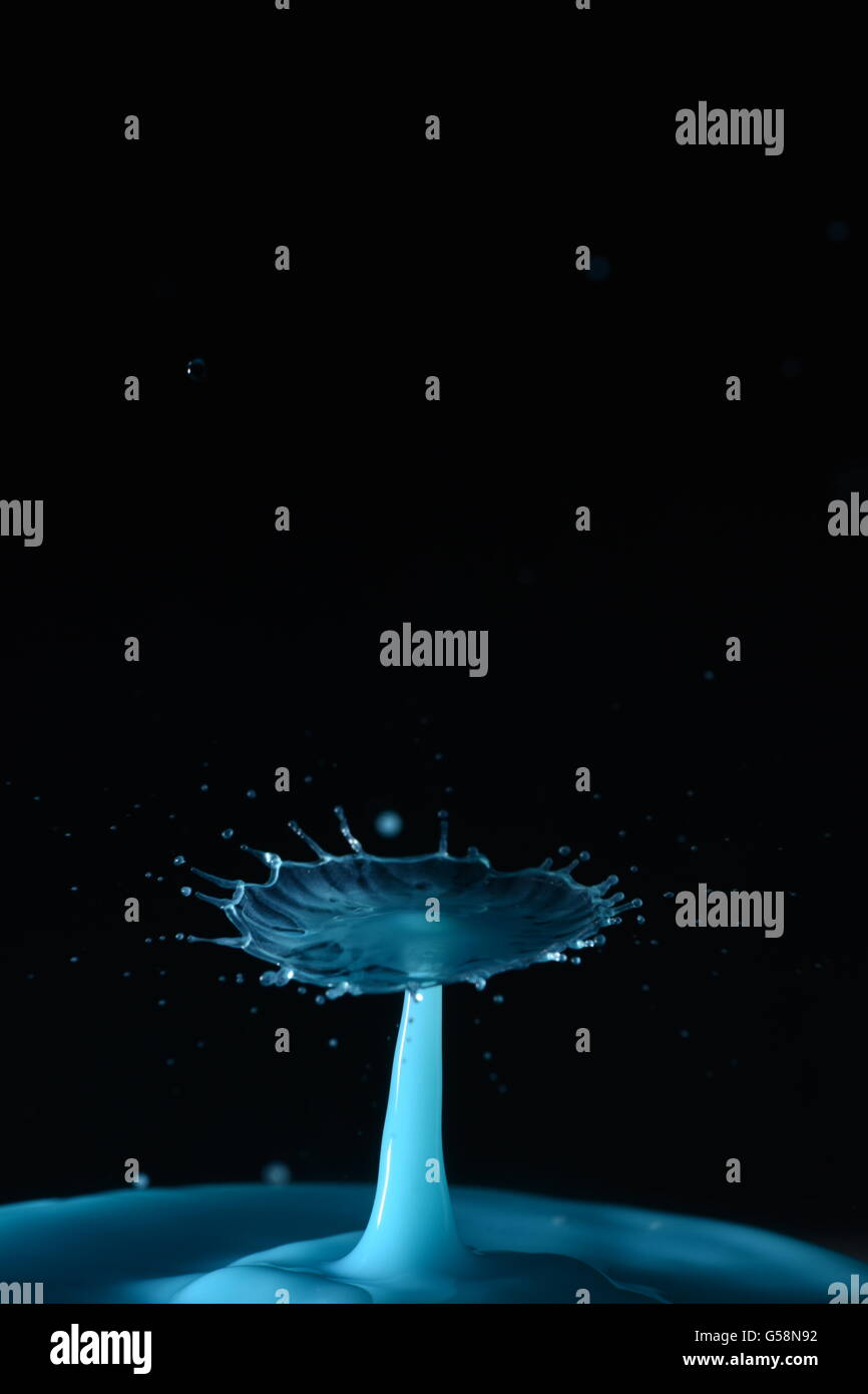 High speed photography water hi-res stock photography and images - Alamy
