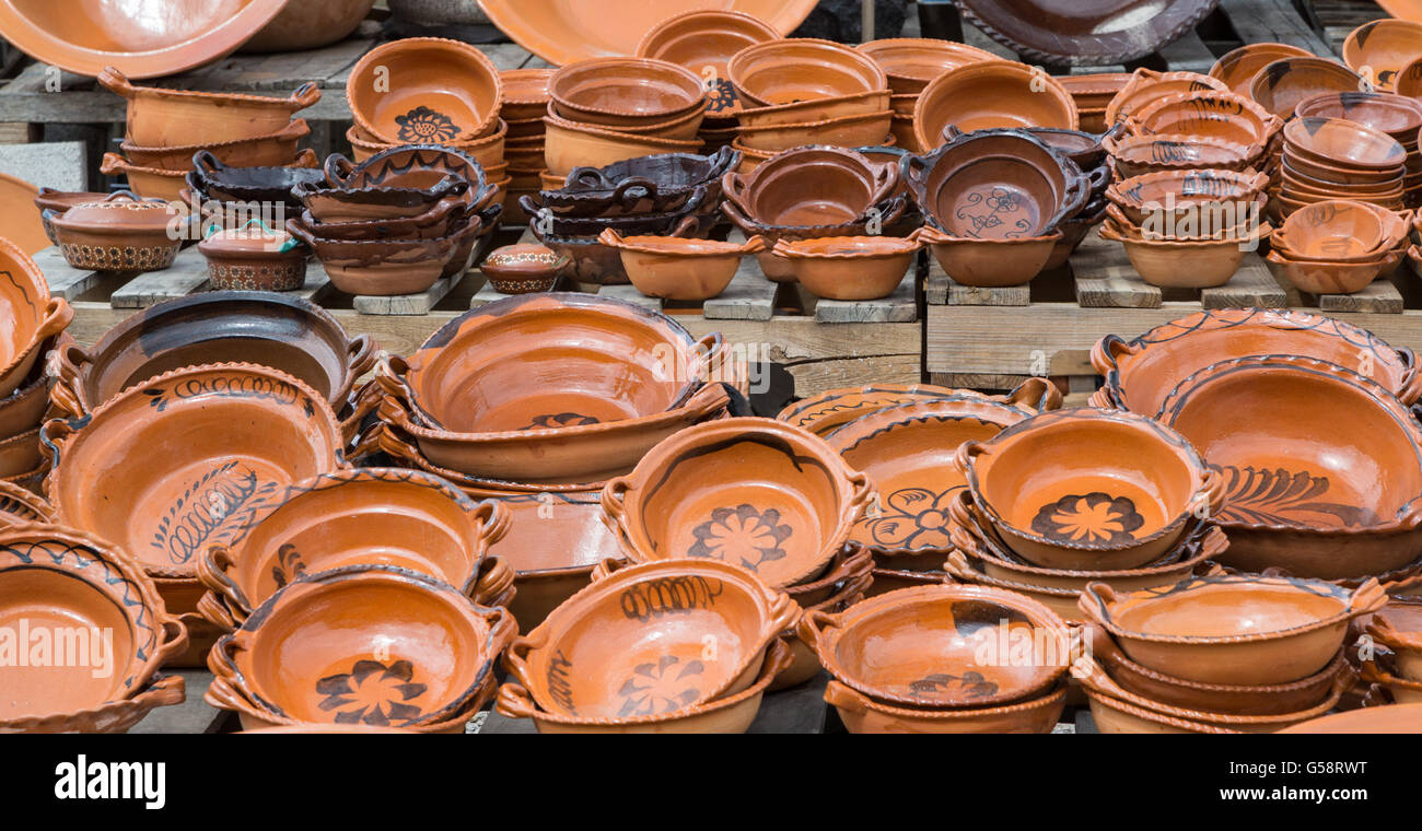 Ceramic pots hi-res stock photography and images - Alamy