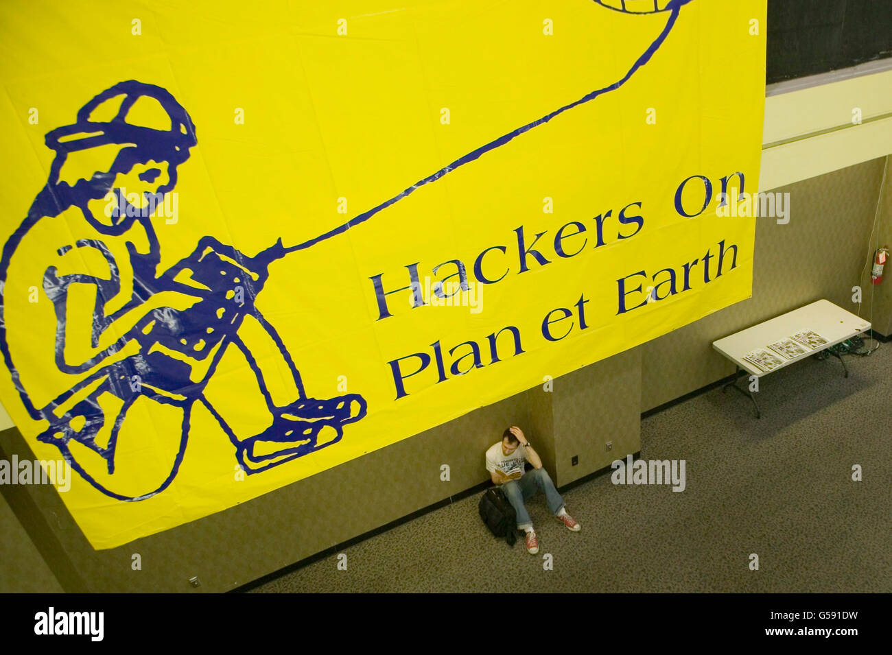 Hackers on earth hires stock photography and images Alamy