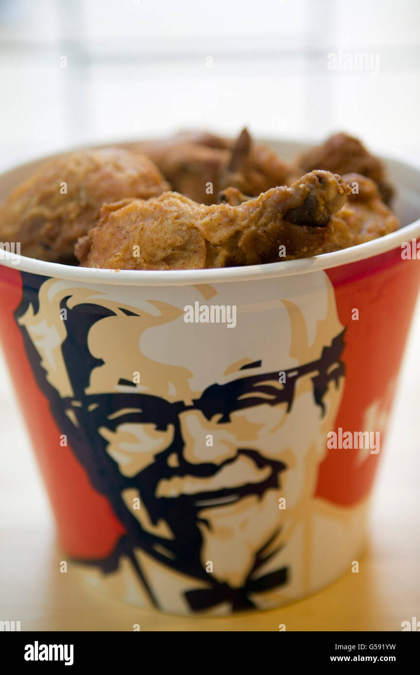 Kfc original chicken bucket hires stock photography and images Alamy
