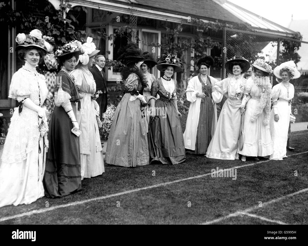 Edwardian Fashion - 1906 Stock Photo