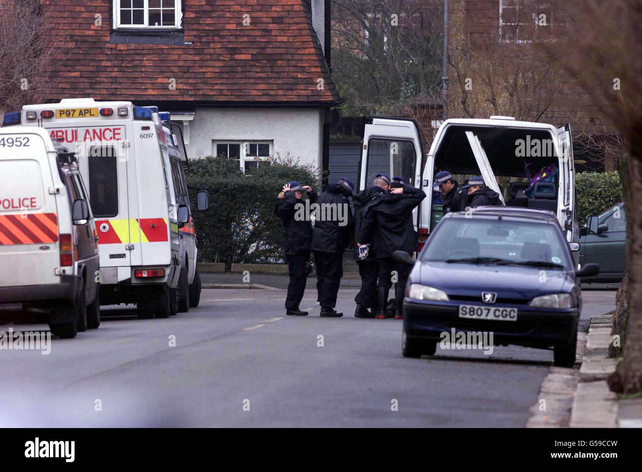 Metropolitan Armed Police in the area of the house in Fosse Way in Ealing, west London where police searched a house following the questioning of five Irishmen after police stormed a suspected bomb factory in a dawn raid in nearby Sutherland Road. * Detectives said they believe they may have prevented a devastating pipe bomb attack from being carried out. Stock Photo