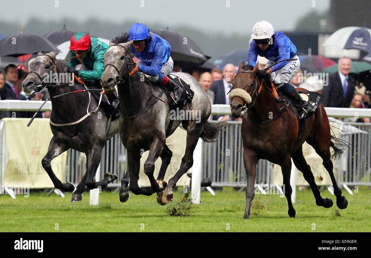Colour Vision ridden by Frankie Dettori (centre) wins the Gold Cup during day three of the 2012 Royal Ascot meeting at Ascot Racecourse, Berkshire. Stock Photo