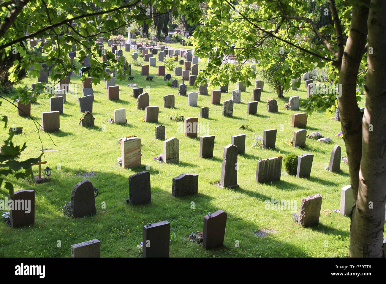 Group of headstones hi-res stock photography and images - Alamy