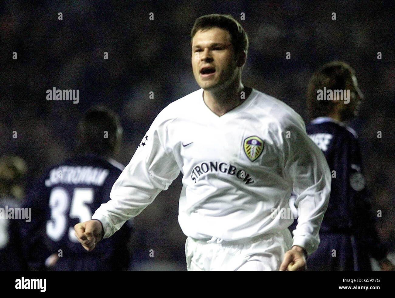 PA PHOTOS/AAP - UK USE ONLY : Australian soccer star Mark Viduka puts in a  solo effort for his English Club Leeds United in a friendly International  against Chilean Club team Colo