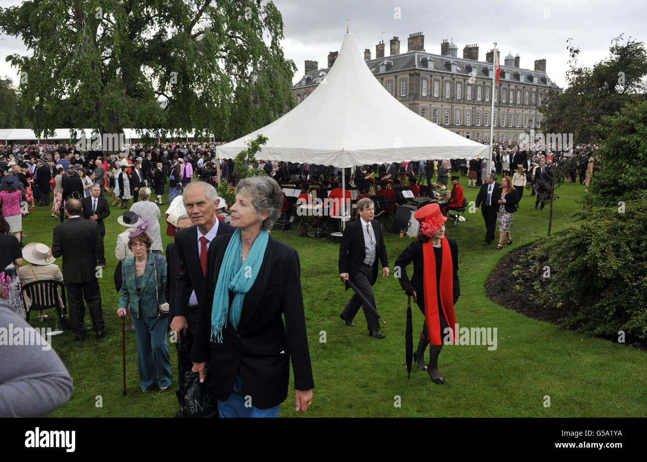 Holyrood Palace garden party Stock Photo Alamy