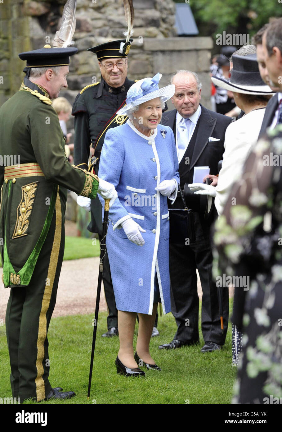 Queen elizabeth ii meets guests royal garden party holyrood palace hi