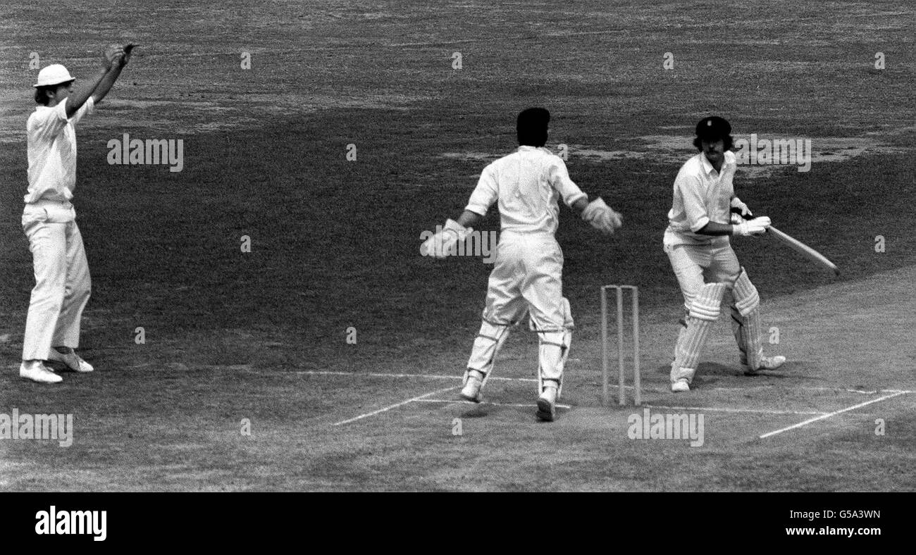 Geoff Miller loses his wicket at Lord's as he is caught behind by wicket keeper Mike Stuart, on the final day of the three day match against Middlesex. Stock Photo