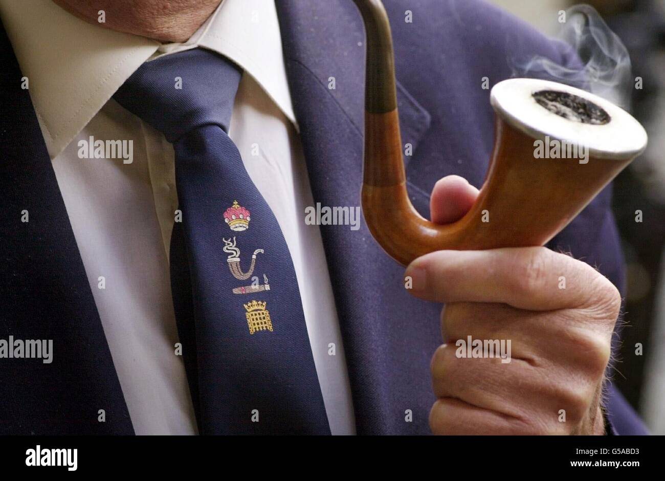 Endorsing smokers' rights Stock Photo Alamy