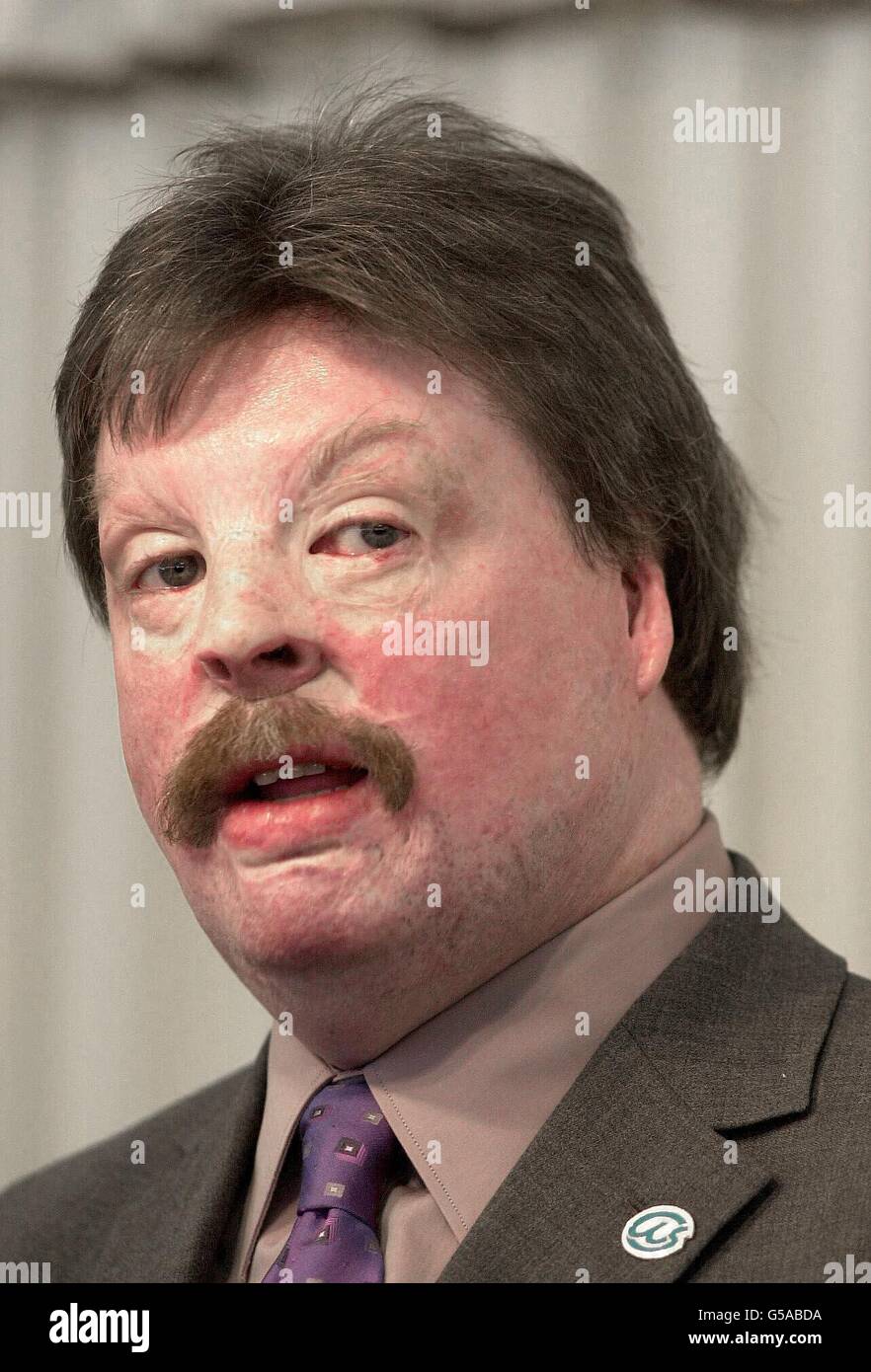 Simon Weston Promotes His Charity Stock Photo Alamy simon-weston-promotes-his-charity-stock-photo-alamy