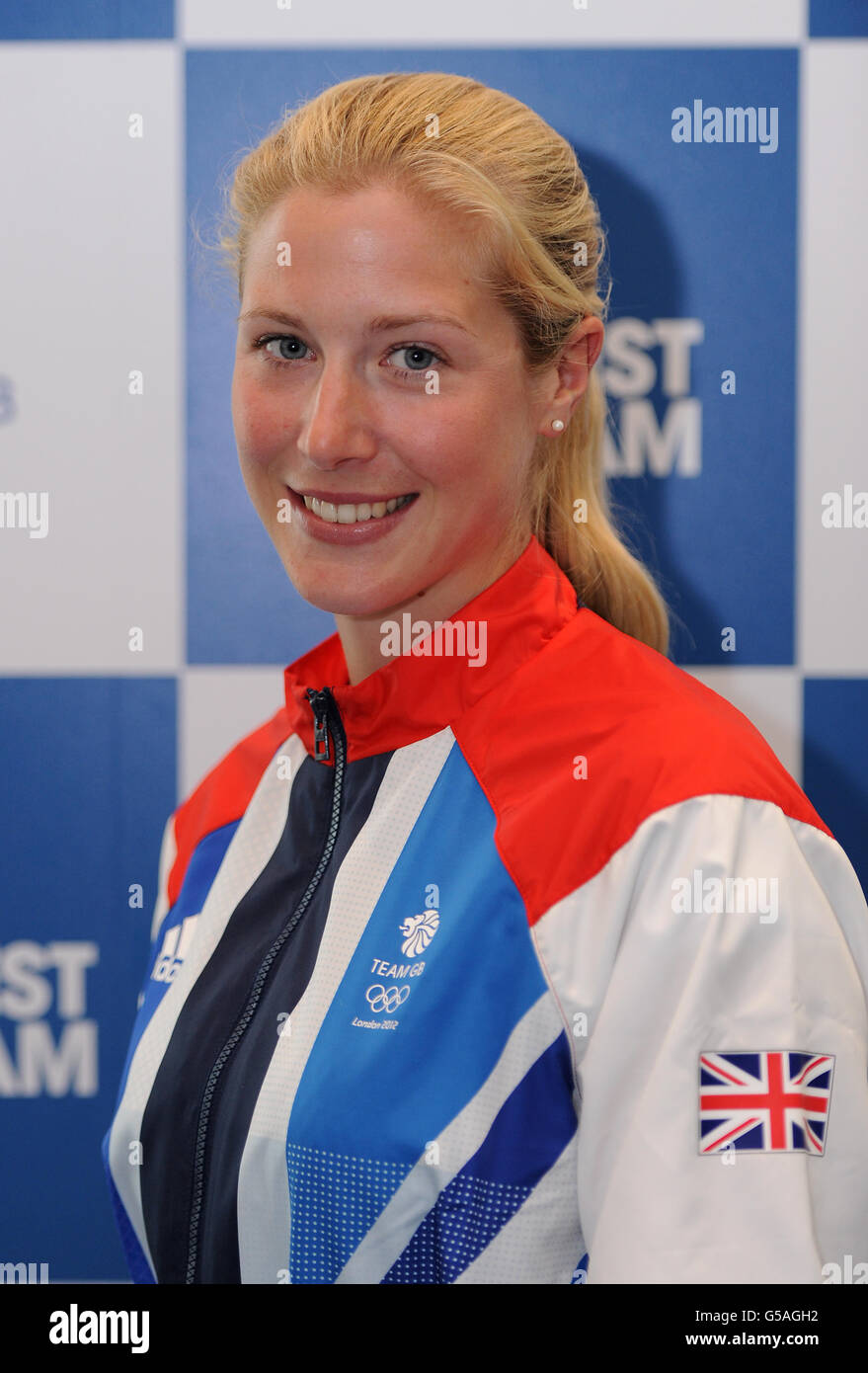 Ampics olympicslondon2012teamgb odf_1116233 head shot headshot hires