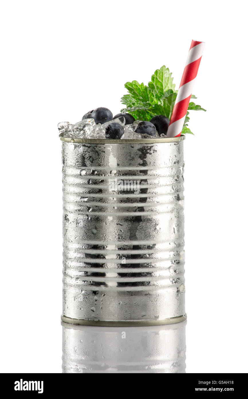 Mint Julep cocktail isolated on white background Stock Photo - Alamy