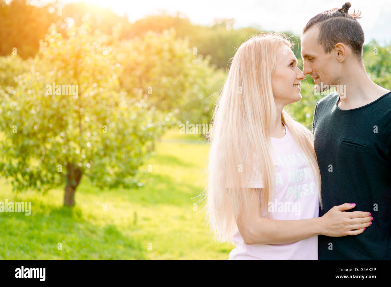 Romantic Teenage Couple Tree In High Resolution Stock Photography and ...