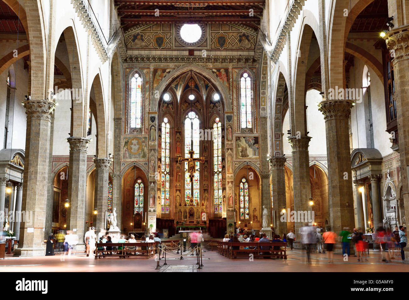 Trofast forvisning supplere The interior of the Basilica di Santa Croce, Basilica of the Holy Cross, is  the principal Franciscan church in Florence Stock Photo - Alamy