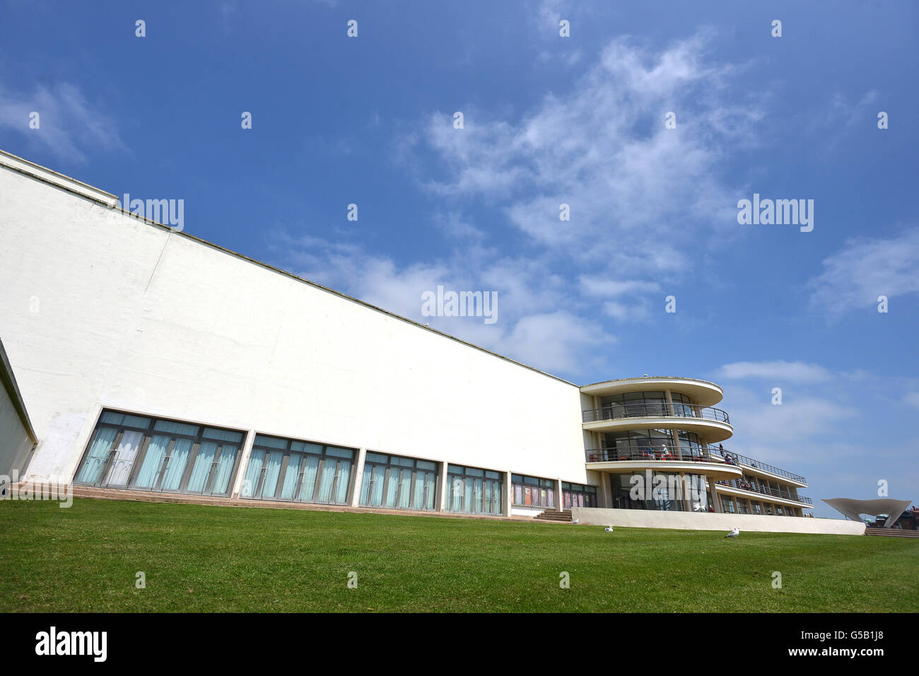 De La Warr Pavilion, Bexhill, East Sussex, designed by  Erich Mendelsohn and Serge Chermayeff and constructed in 1935 Stock Photo
