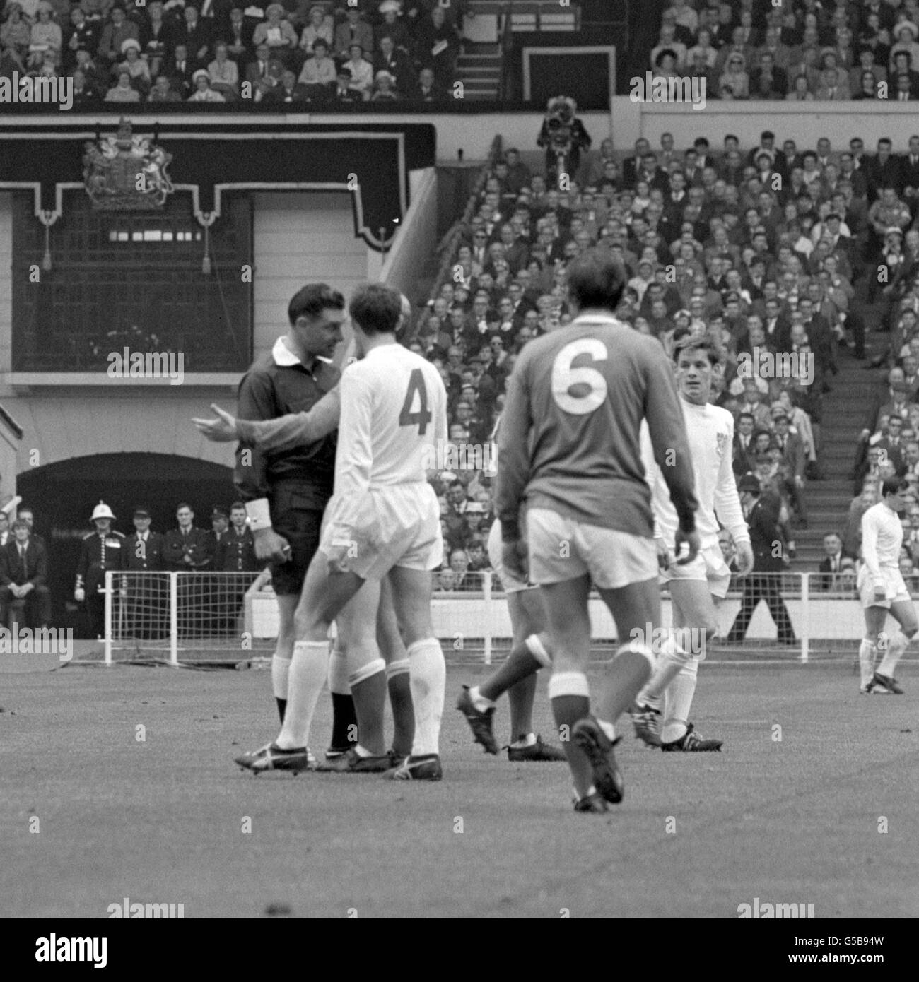 Soccer fa cup final everton v sheffield wednesday wembley hires stock