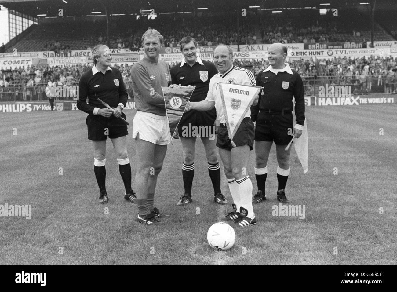 Soccer - Charity Replay of the 1966 World Cup Final - England v West Germany - Elland Road, Leeds Stock Photo