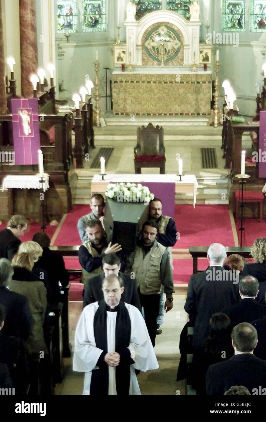 Max Nash Ap Pool Solemn Funeral Church Coffin Flowers High Resolution