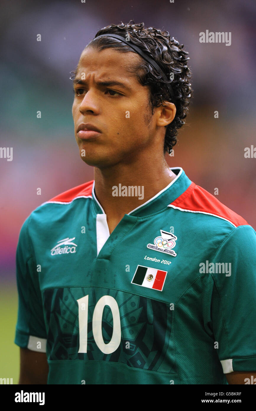 London Olympic Games - Day 5. Mexico's Giovani dos Santos Stock Photo ...