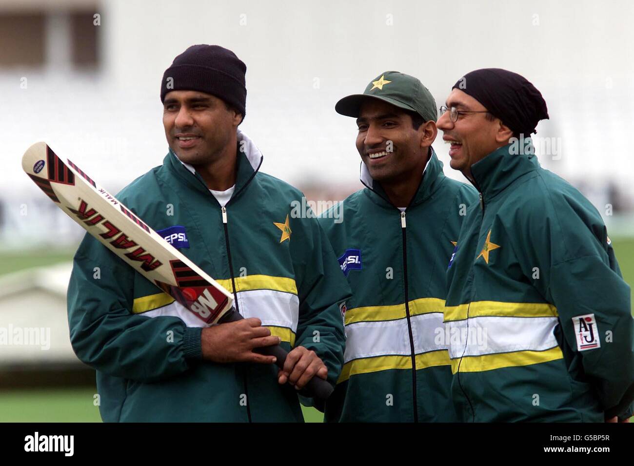 pakistan cricket tracksuit