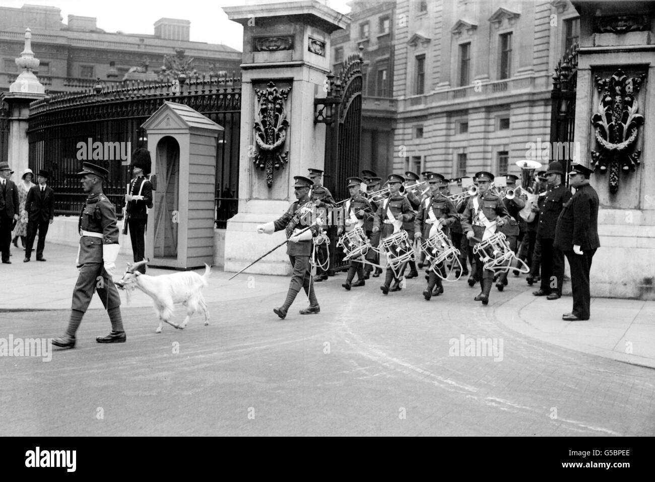 The British Army - Interwar - Royal Welch Fusiliers - London - 1932 Stock Photo
