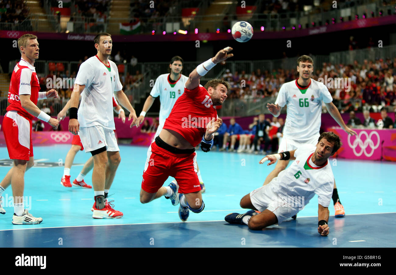 Iceland's Robert Gunnarsson scores for Iceland in the Quarter Final match with Hungary during the Handball Men's Quarterfinal match at the Basketball Arena, Olympic Park, London. Stock Photo