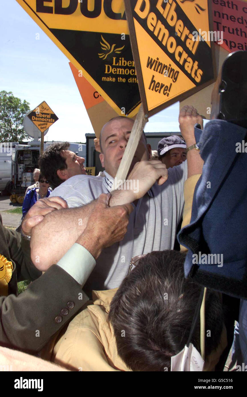 Kennedy election campaign 2001 hi-res stock photography and images - Alamy