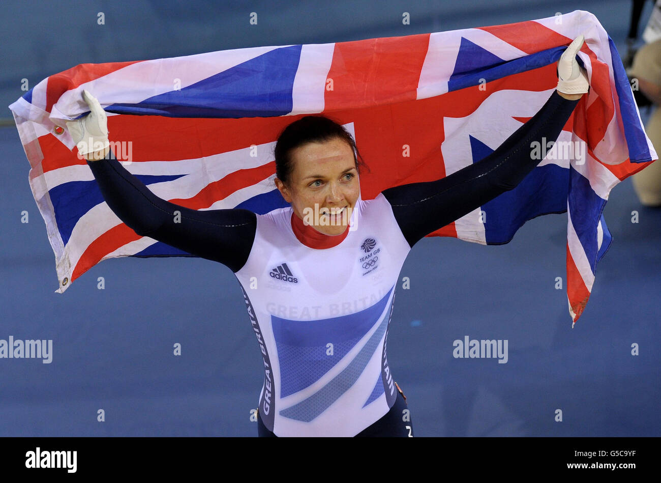 Great Britain's Victoria Pendleton celebrates winning the Women's Keirin Final during day seven of the Olympic Games at the Velodrome, London. Stock Photo