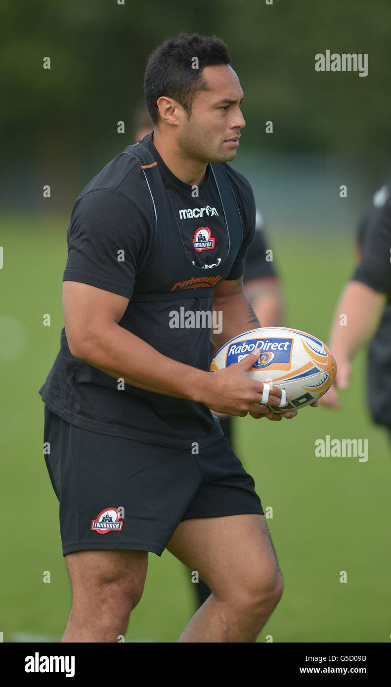 Edinburgh rugbys ben atiga training session murrayfield stadium hi-res ...