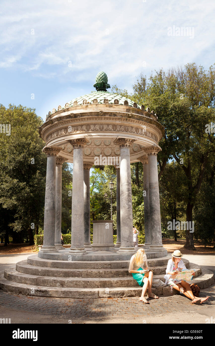Tourists at the Tempietto di Diana in Villa Borghese Gardens, Rome, Lazio, Italy, Europe Stock Photo