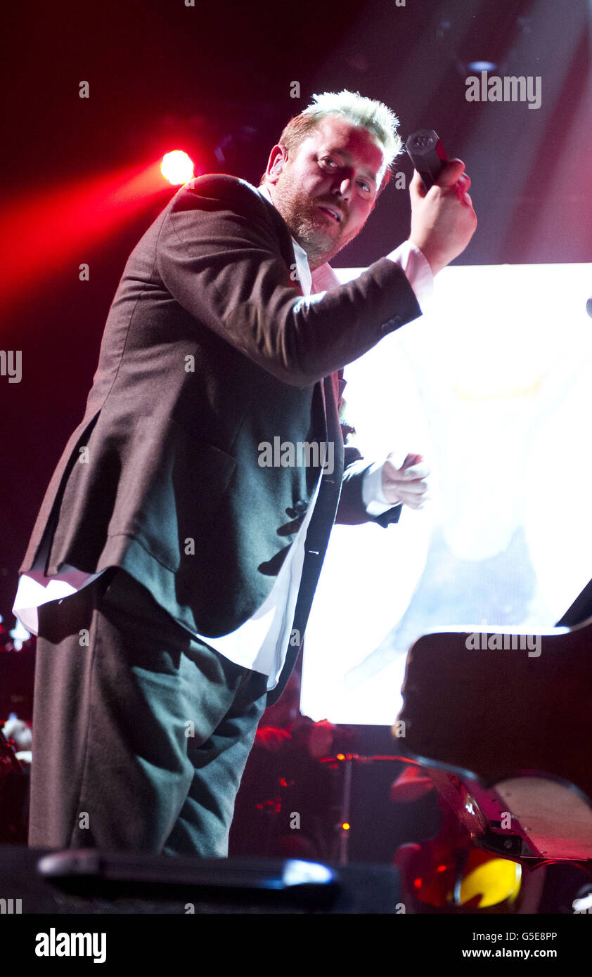 Guy Garvey of Elbow performs at the iTunes Festival, at the Roundhouse, London. Stock Photo