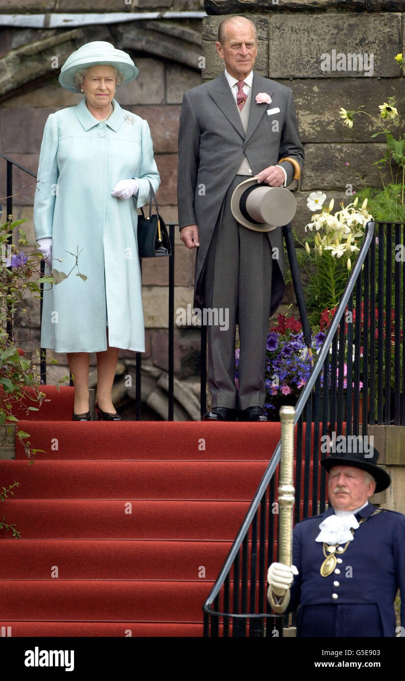 Queen elizabeth ii royal garden party holyrood in edinburgh hires