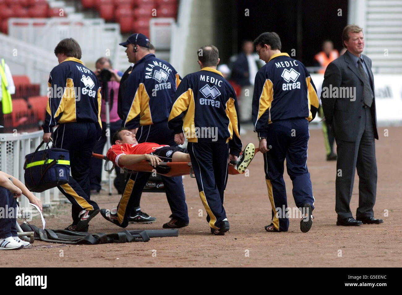 Football injury stretcher steve mcclaren hi-res stock photography and ...