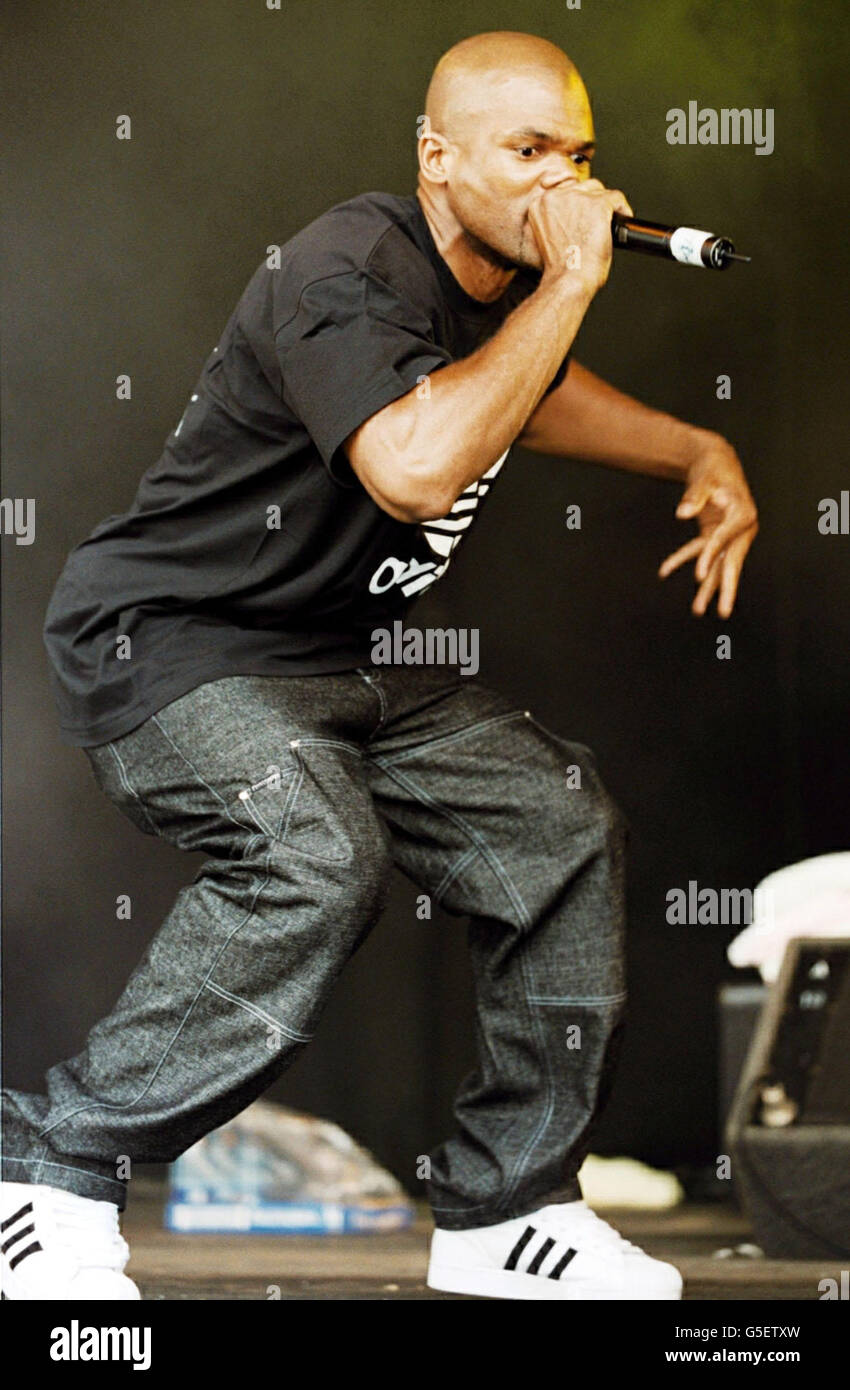 Run dmc adidas hi-res stock photography and images - Alamy