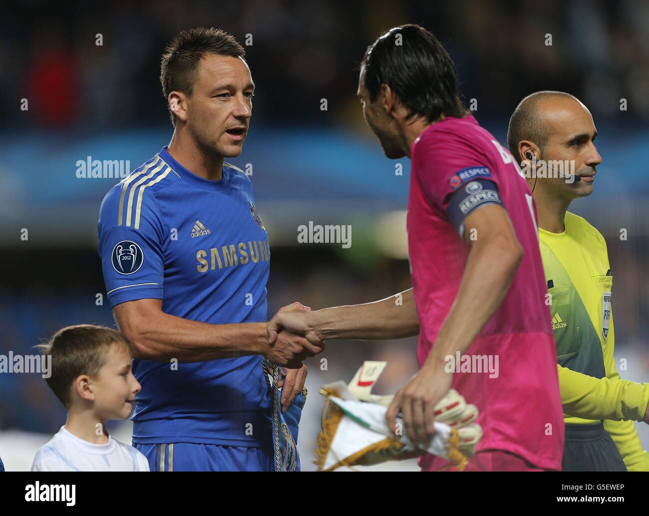 Stamford bridge gianluigi buffon hi-res stock photography and images ...
