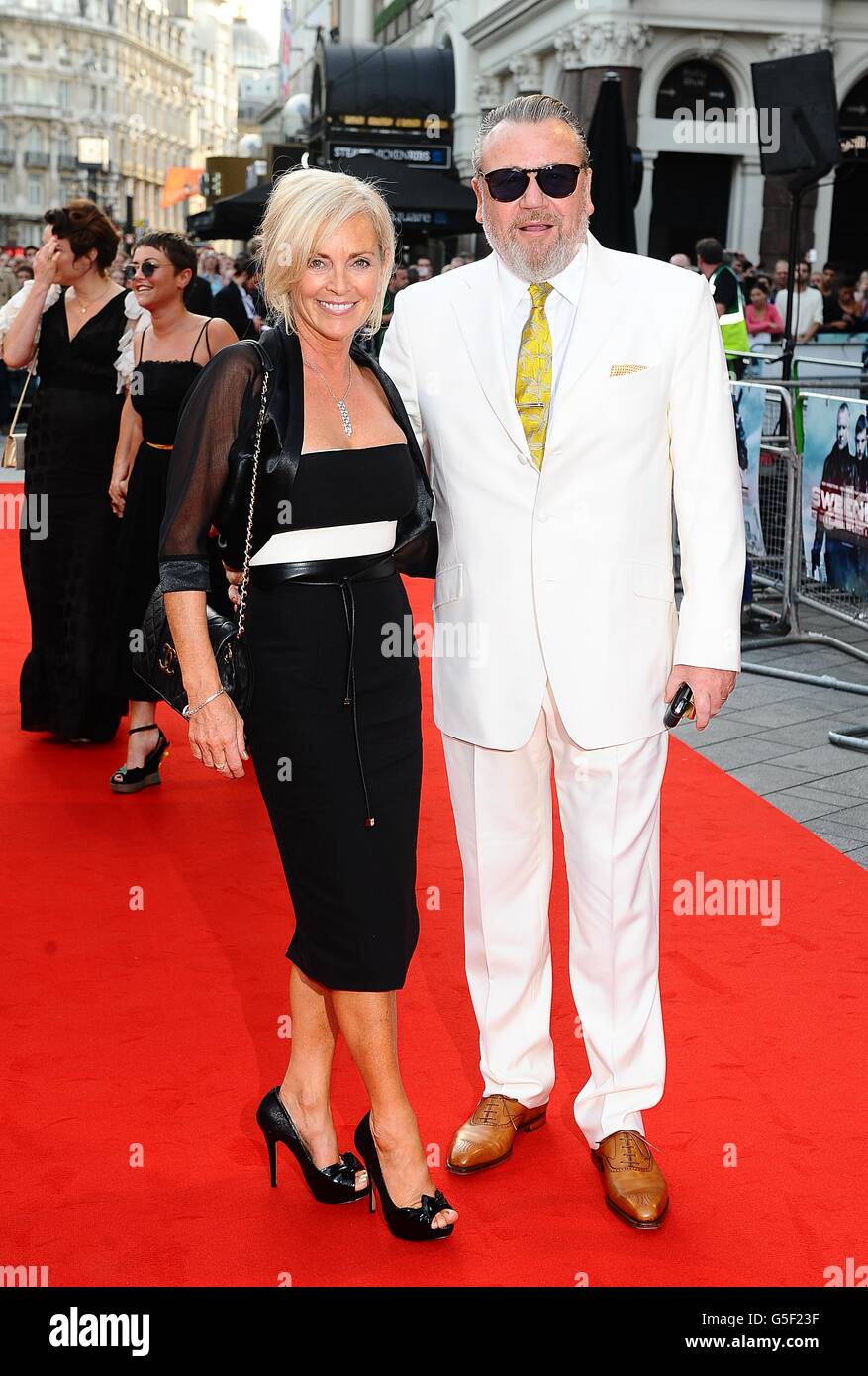 The Sweeney Premiere - London. Ray Winstone and wife Elaine arriving for the UK premiere of The Sweeney at the Vue Leicester Square, London. Stock Photo