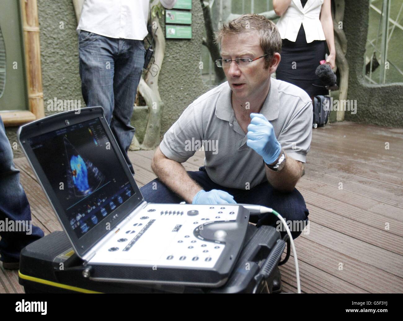 Zookeepers and Vets from Chester Zoo and Cardiologists from Cardiff Met ...