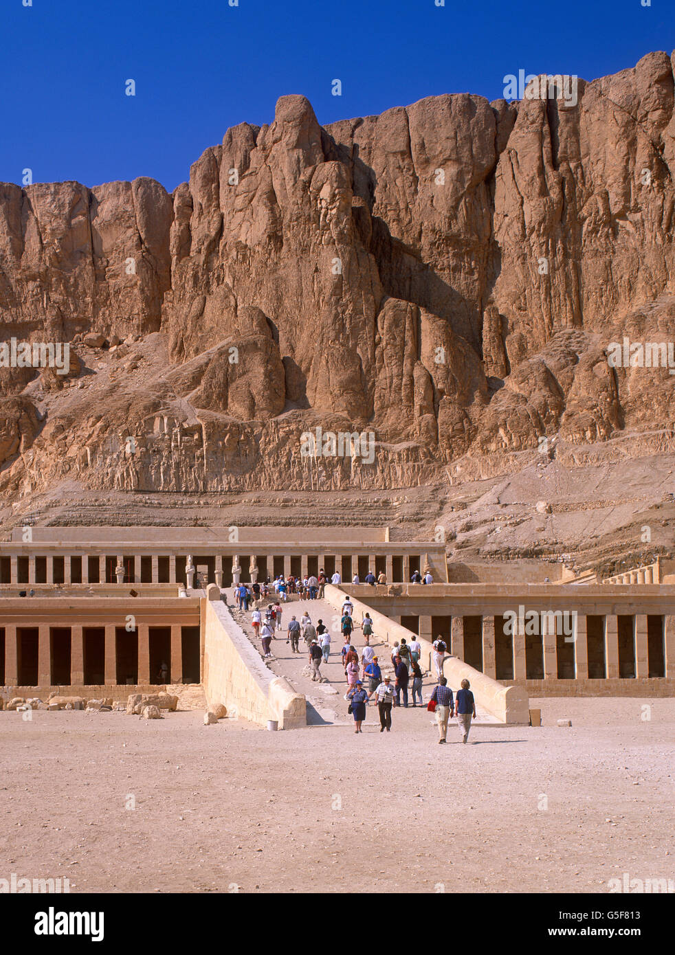 Temple of Queen Hatshepsut, West Bank, Luxor, Egypt Stock Photo Alamy