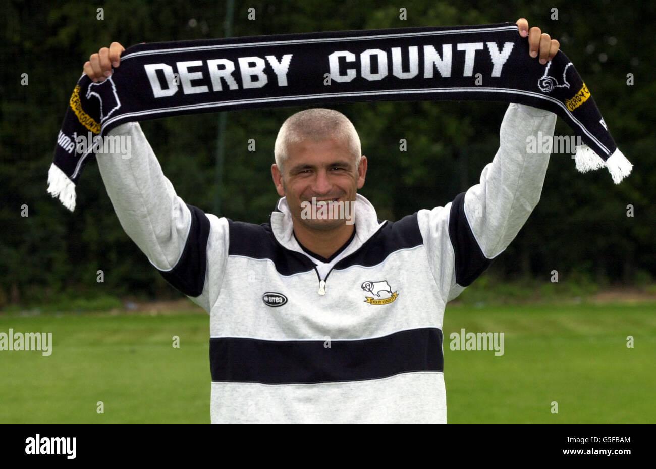 Snapshot In Time: Ravanelli Signs For Derby - Blog - Derby County