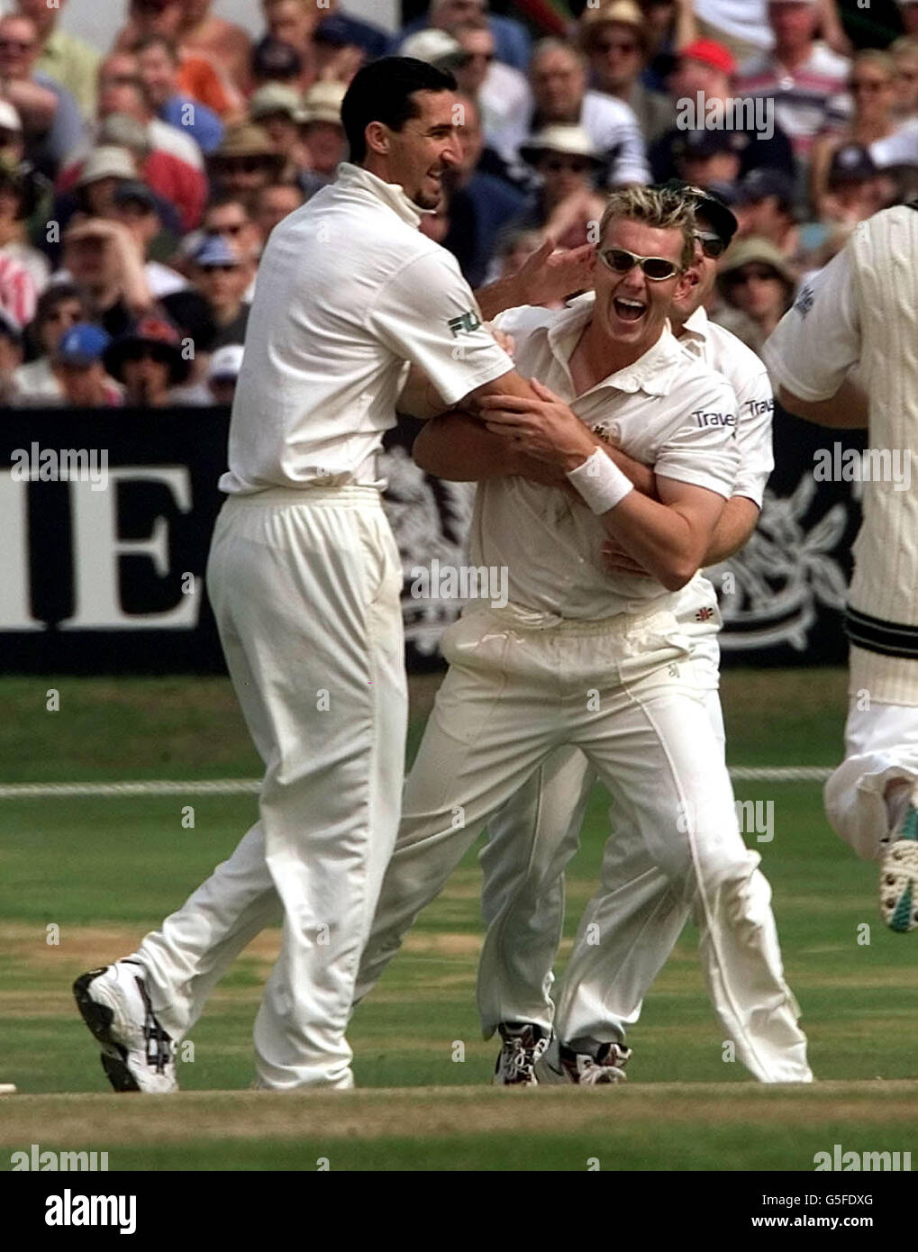 Cricket celebrating mark butcher hi-res stock photography and images ...