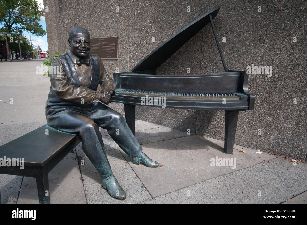 North America, Canada, Ontario, Ottawa, Oscar Peterson statue Stock Photo