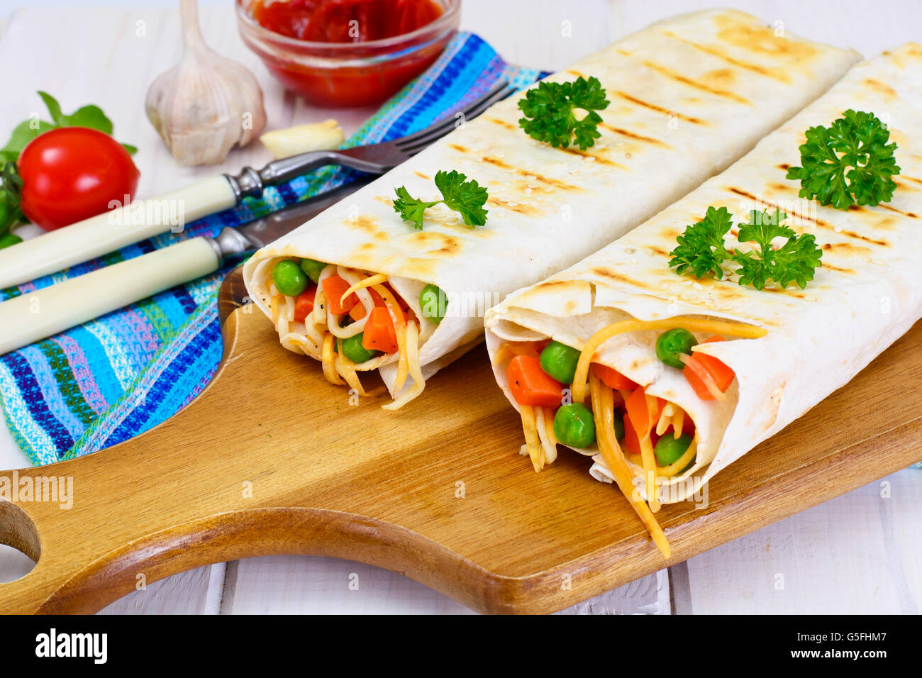 Pita Bread with Vegetables, Chinese Noodles and Arugula Stock Photo Alamy