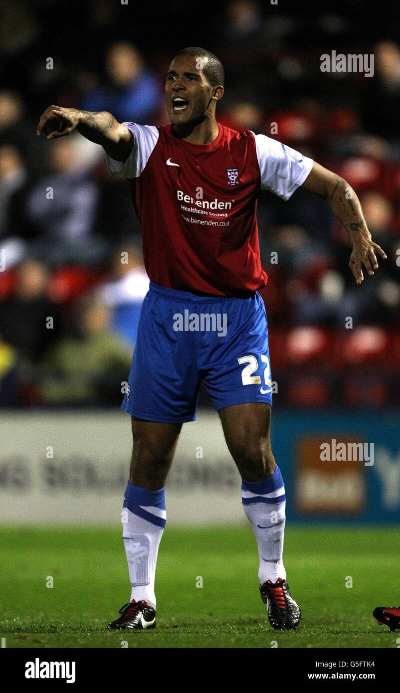 Soccer Johnstone's Paint Trophy Northern Section Second Round