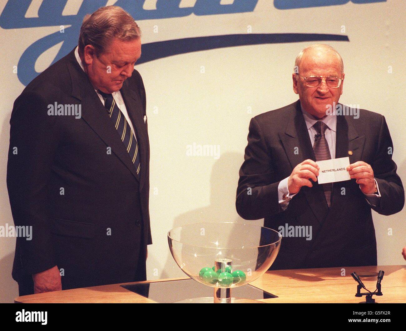 European Championship final draw 1996. Egidius Braun, UEFA Vice-President. Stock Photo
