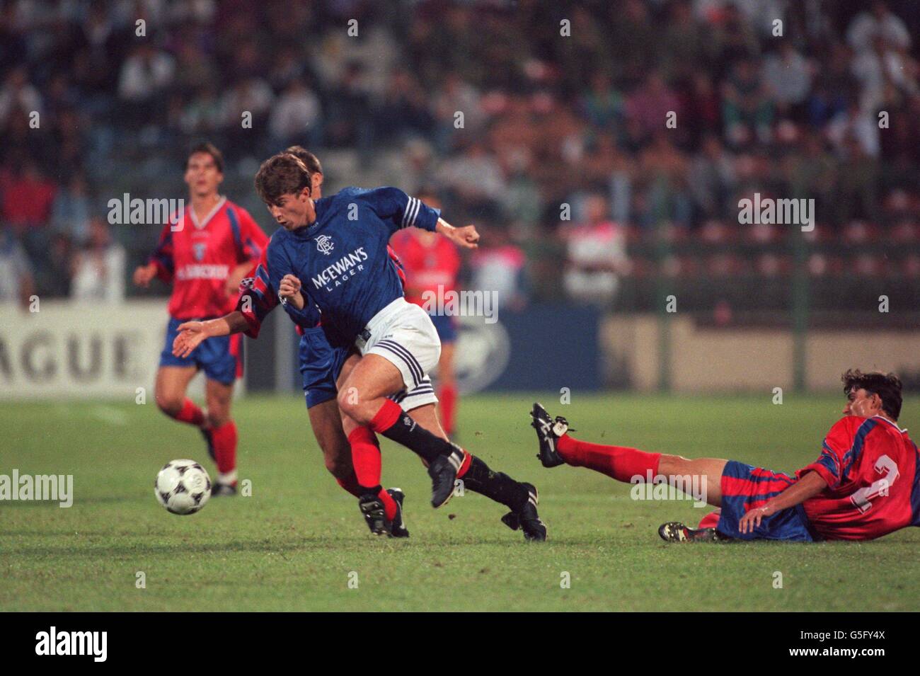 UEFA Champions League 1995/96 . Tiberiu Csik, Steaua Bucharest Stock  Photo - Alamy